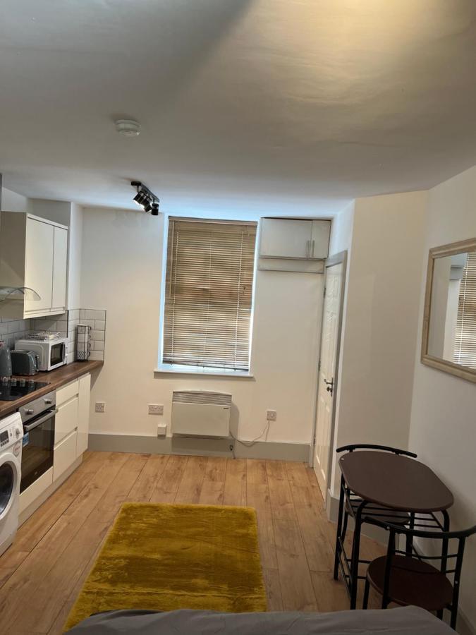 Flat 1 Cairo Street Appartement Warrington  Buitenkant foto
